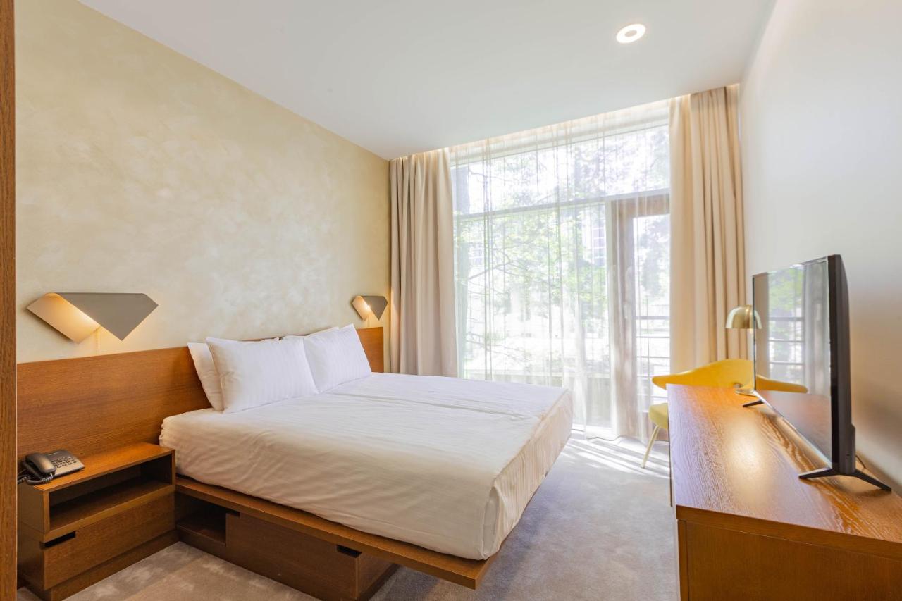New Rixwell Collection Seaside Hotel ยูร์มาลา ภายนอก รูปภาพ